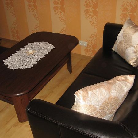 Ferienzimmer Huehnernest Hirtenweg 3 Zingst Exteriör bild