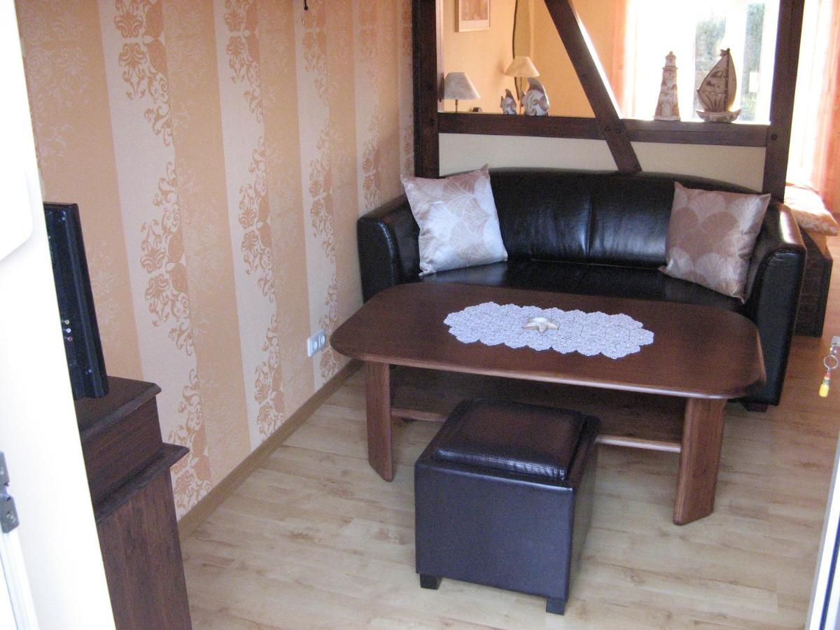 Ferienzimmer Huehnernest Hirtenweg 3 Zingst Exteriör bild