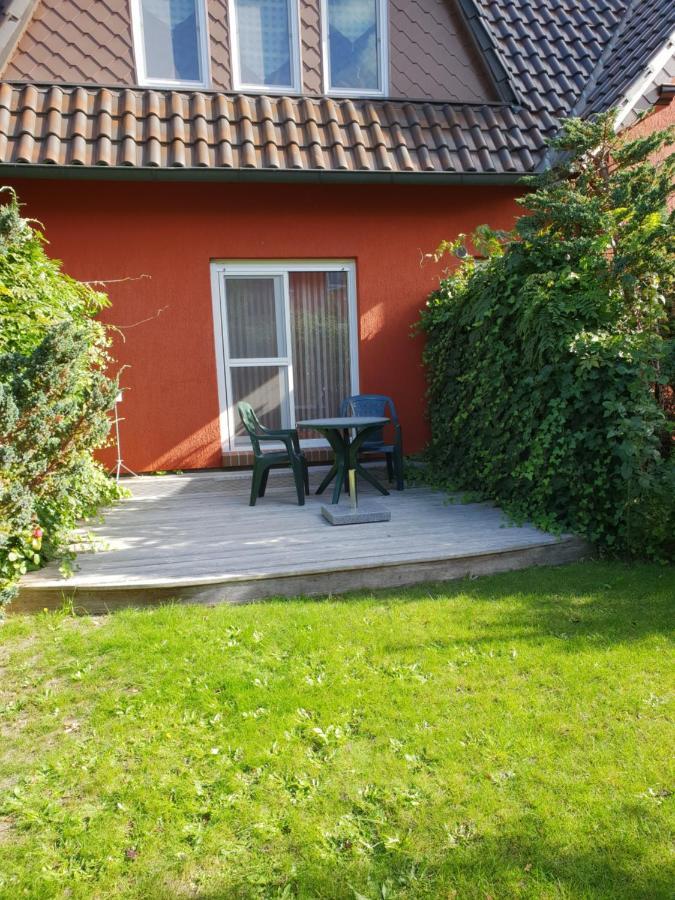 Ferienzimmer Huehnernest Hirtenweg 3 Zingst Exteriör bild
